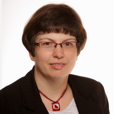 Dr. Szlávicz Ágnes bírósági fordító magyar és szerb nyelvre